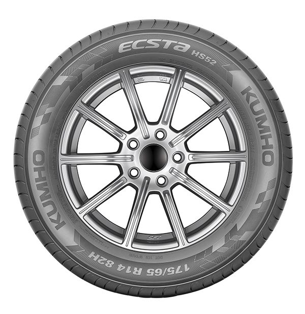 Kumho Performs Well Against Top Opposition in Latest Auto Express